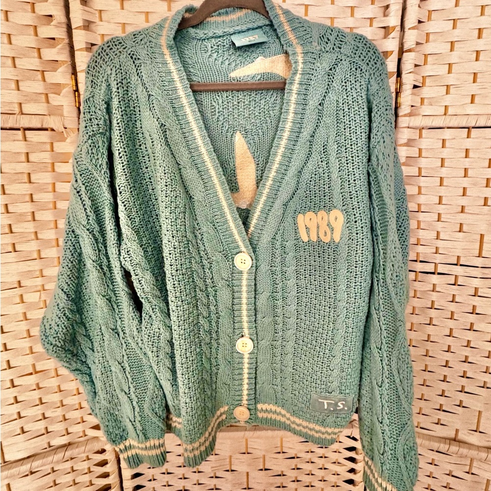 Taylor Swift 1989 seagull Cardigan